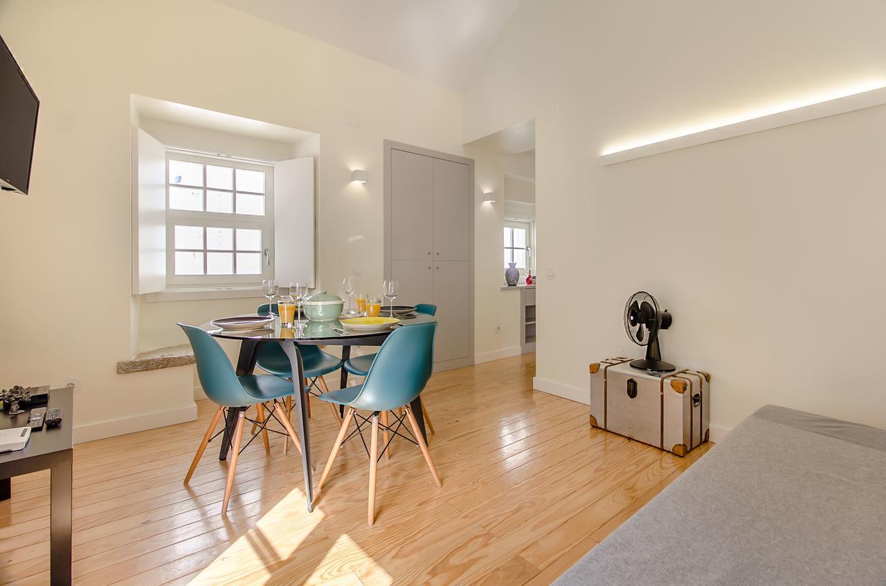 Design Apartment In Typical Alfama Lisbon Exterior photo