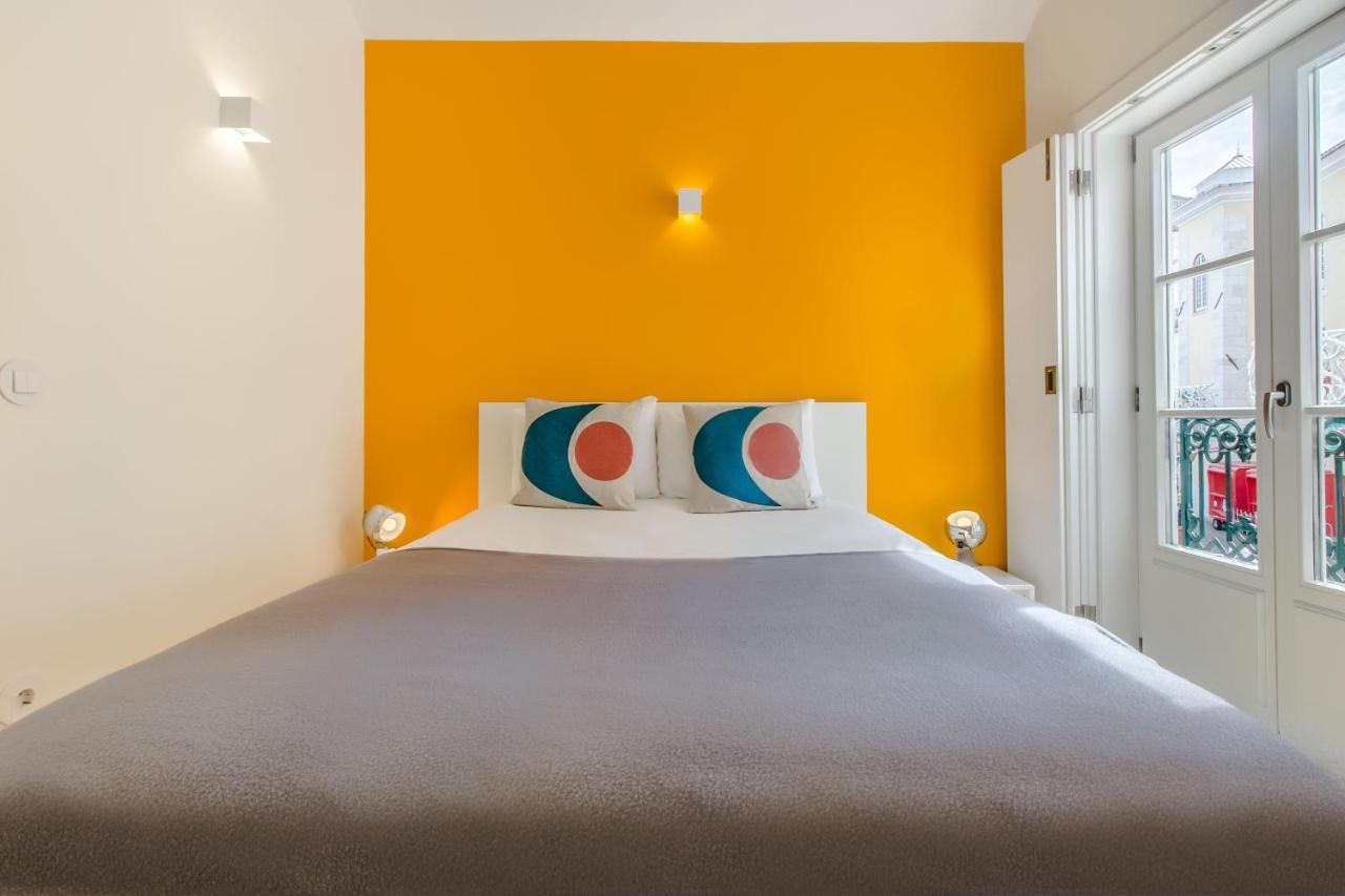 Design Apartment In Typical Alfama Lisbon Exterior photo